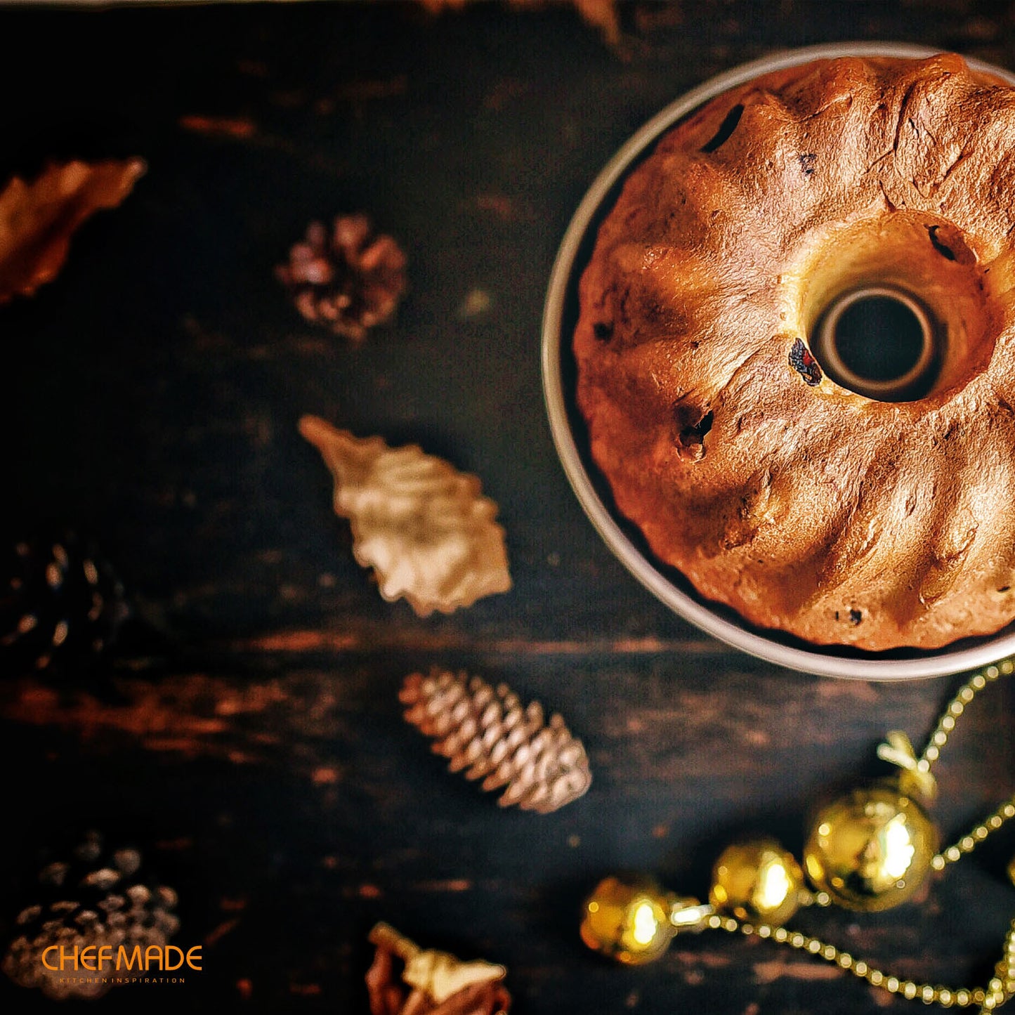 6.5" Bundt Pan Vortex-Shaped