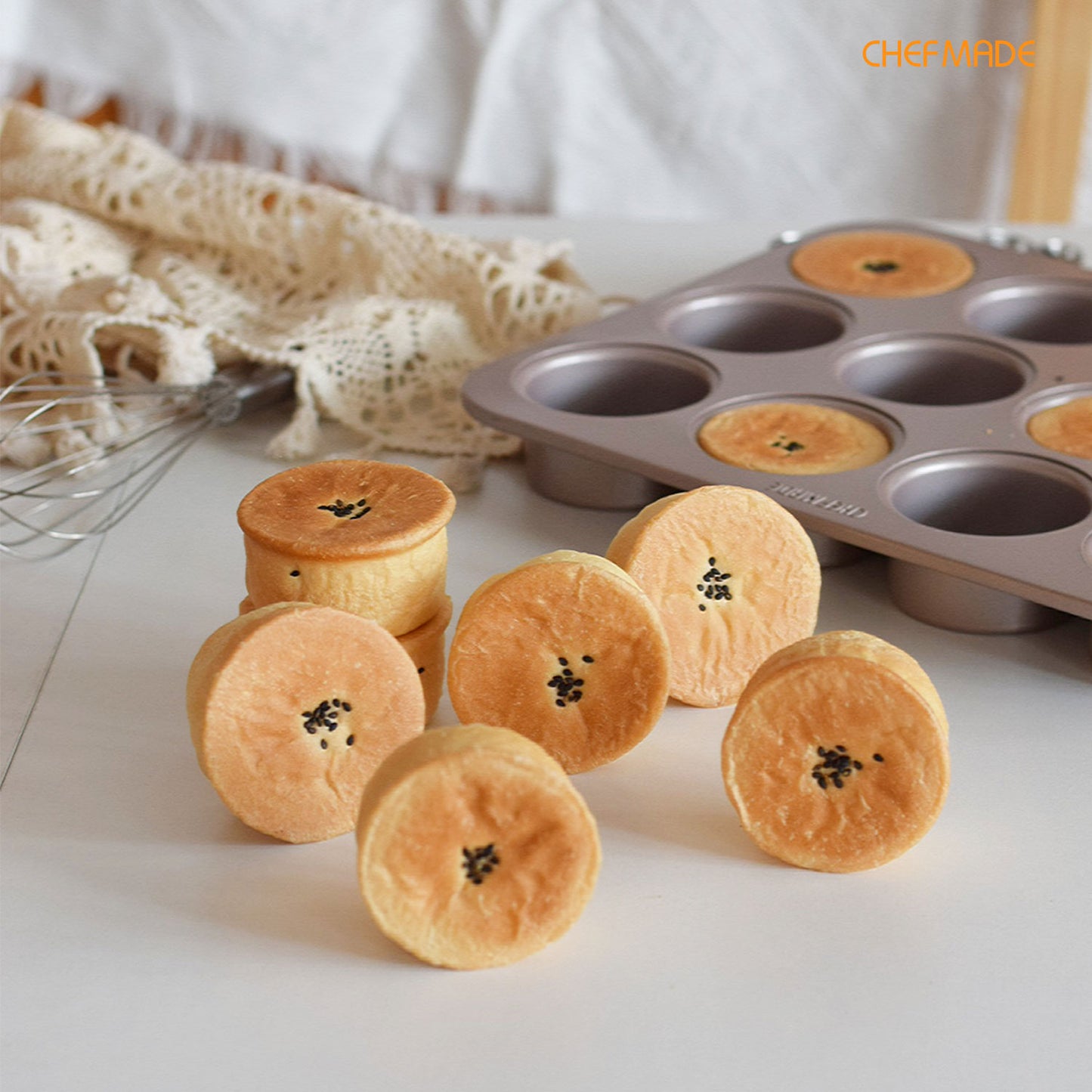 Bristish Cupcake Pan 12 Well