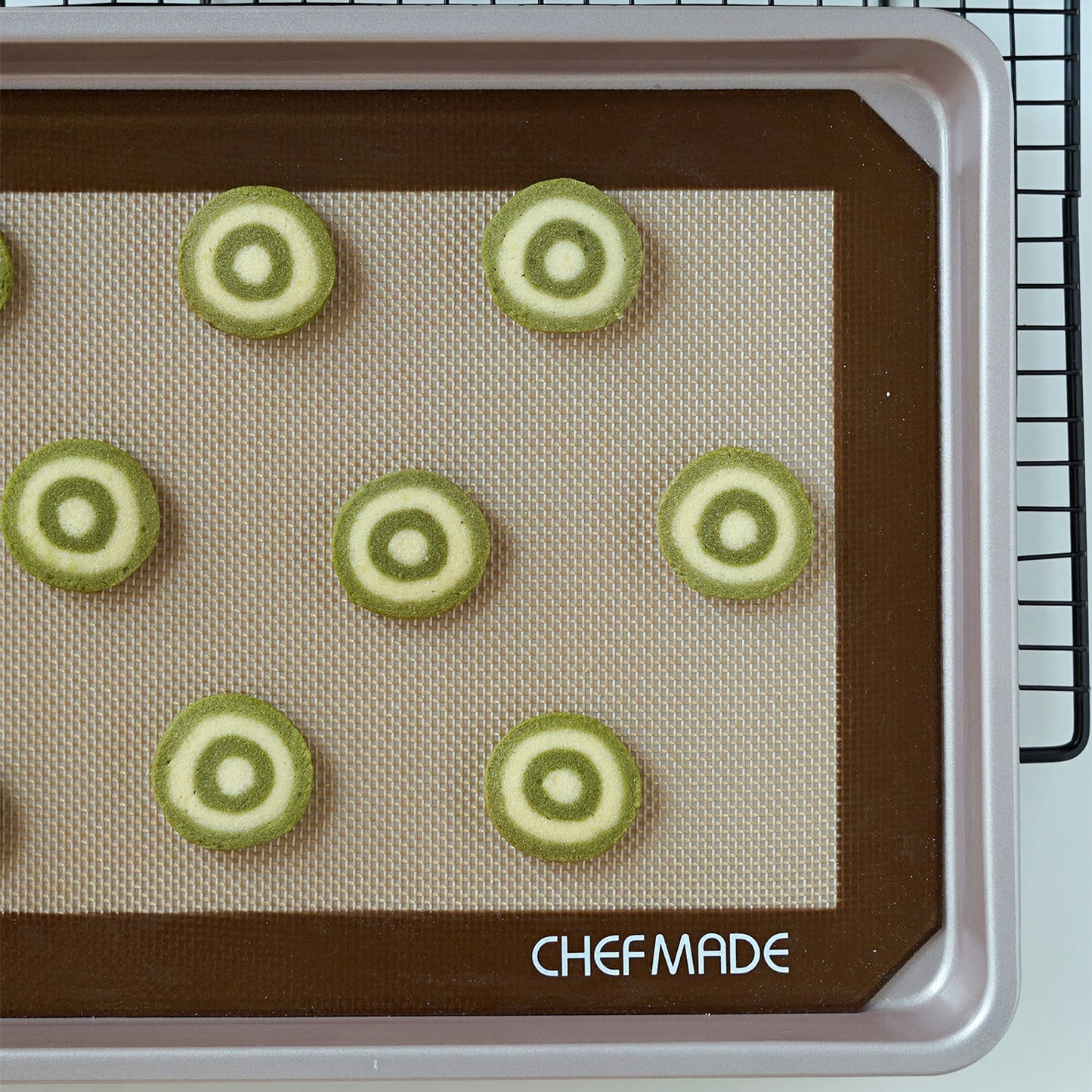 8.6" x 12.6" Silicone Baking Mat