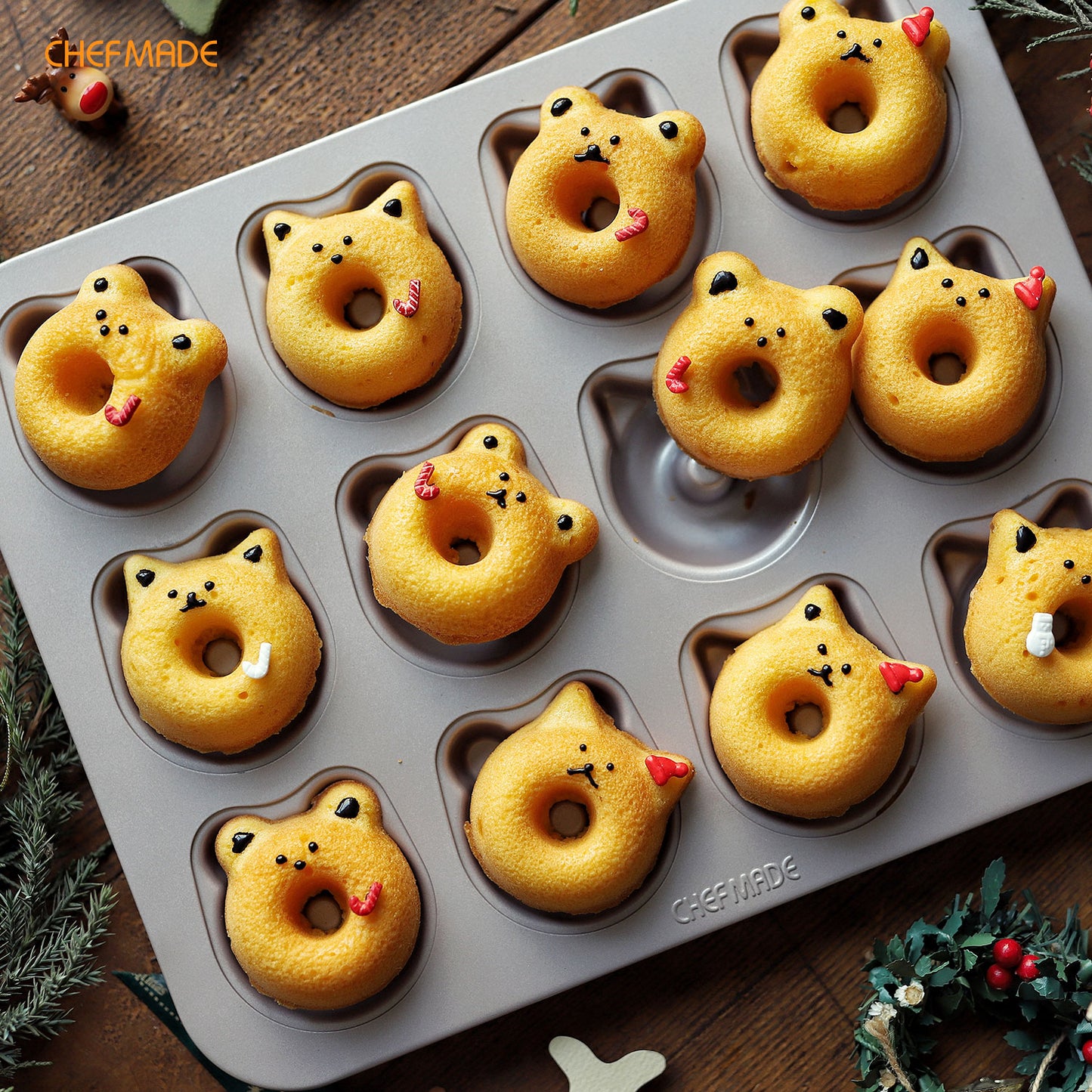 Bear-shaped Donut Cake Pan 12 Well