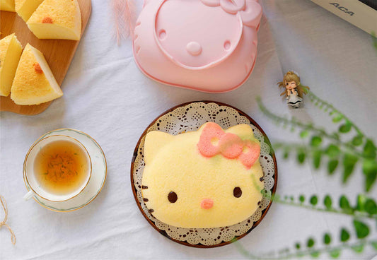 HELLO KITTY CAKE FOR EVERY GIRL