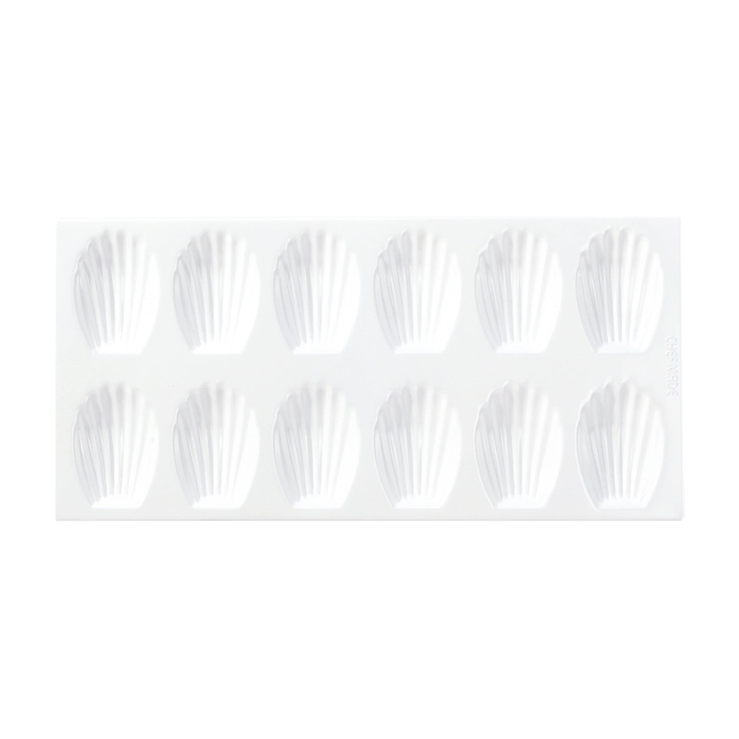 Madeline Cake Pan Oval Shell 12 Well（White）