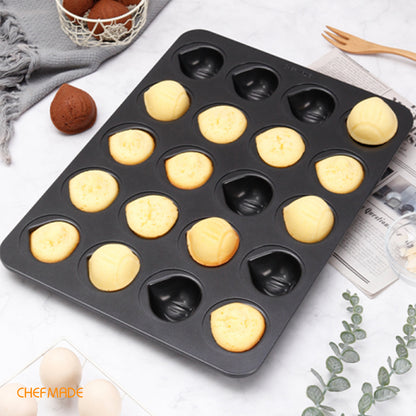 Chestnut-Shaped Cake 20 Well (Black)