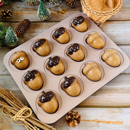 12 Cup Non-stick Acorn Shape Cake Pan