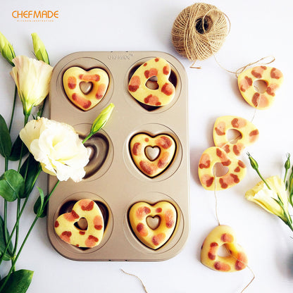 Donut Cake Pan Heart-Shaped 6 Well