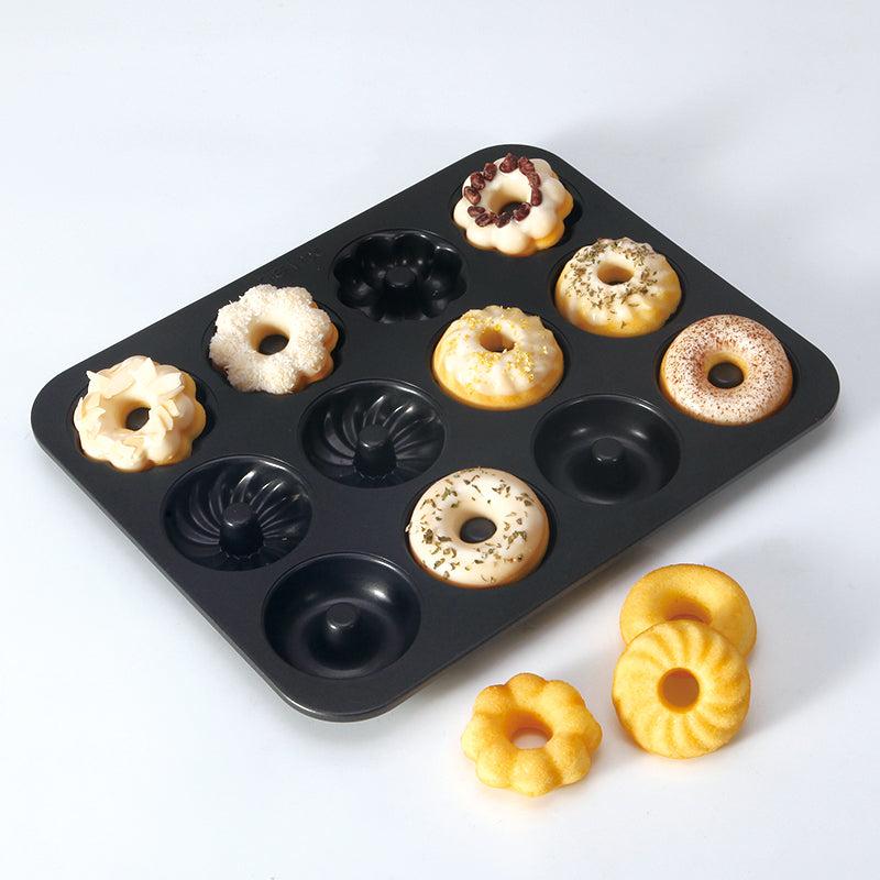 Donut Cake Pan Fancy-Shaped 12 Well (Black)