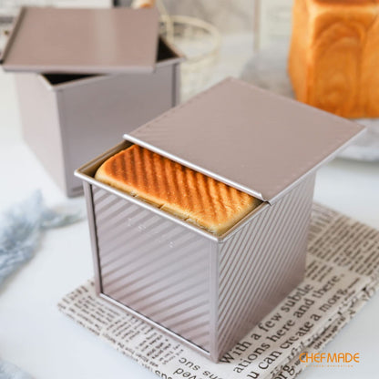 5.8" x 5.8" Corrugated Toast Box (450G Dough Capacity)