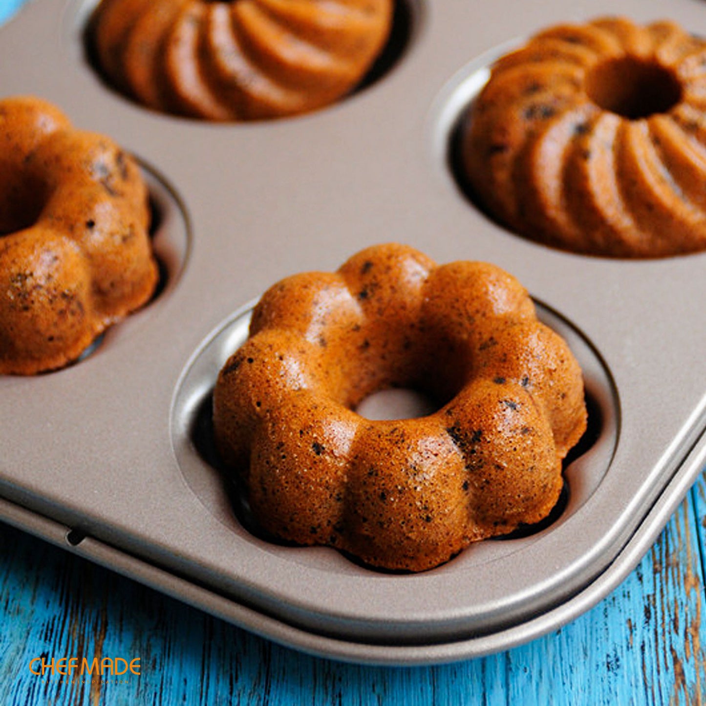 Donut Cake Pan Fancy-Shaped 6 Well