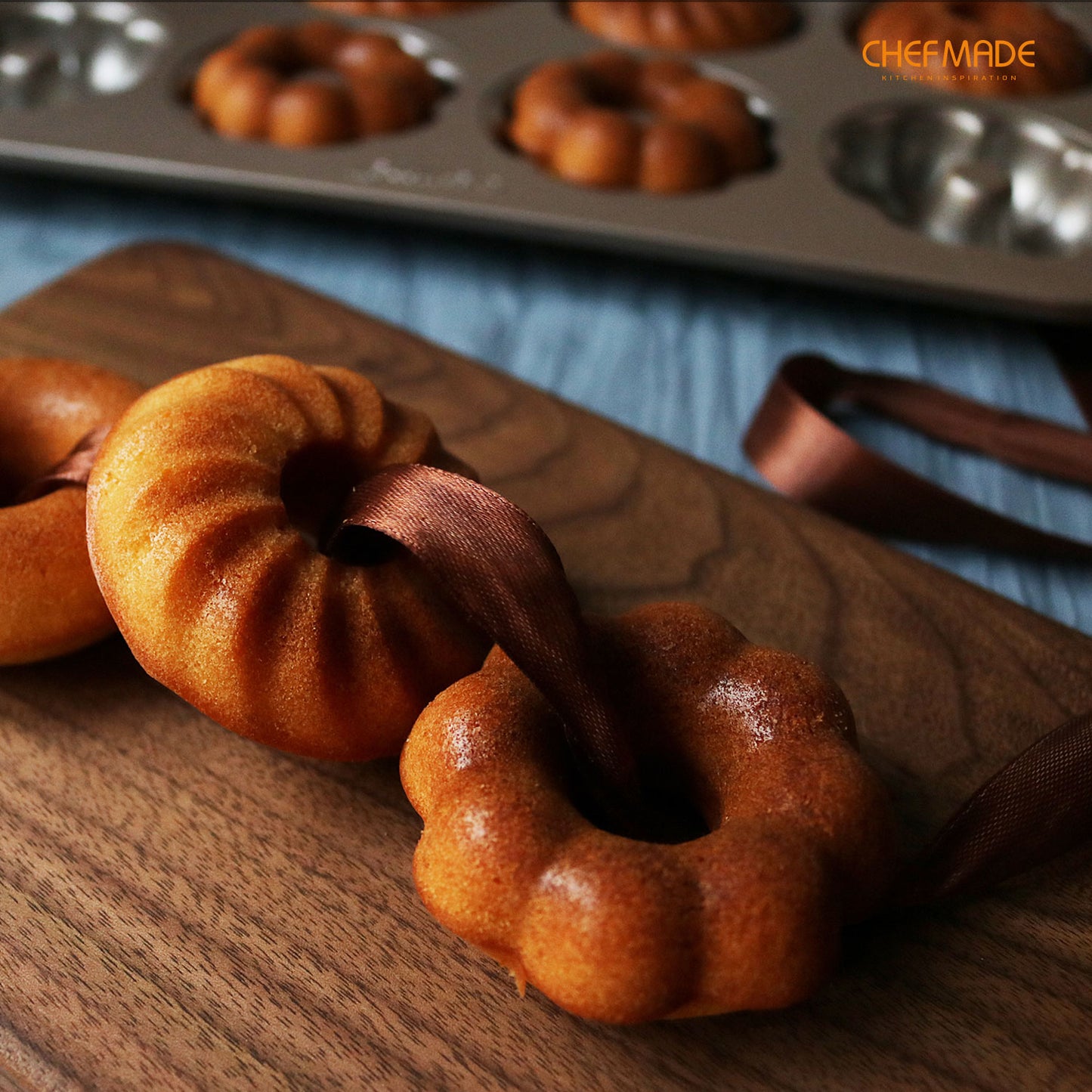 Donut Cake Pan Fancy-Shaped 6 Well