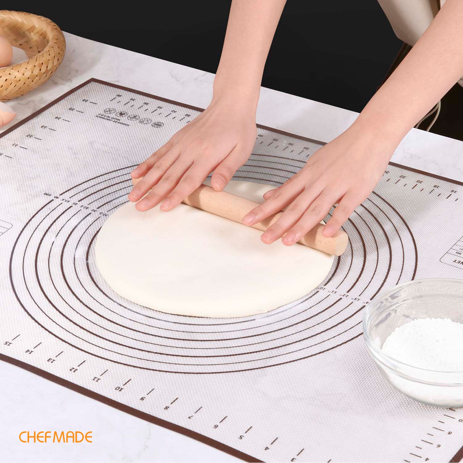 Mercer Culinary M31087OR Full Size Orange Silicone Baking Mat
